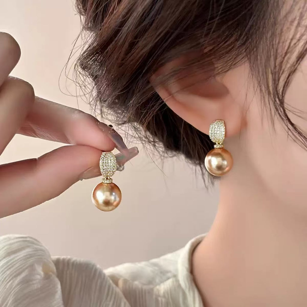 Fashionable 925 Sterling Silver Needle-Style Earrings with Gold Plating